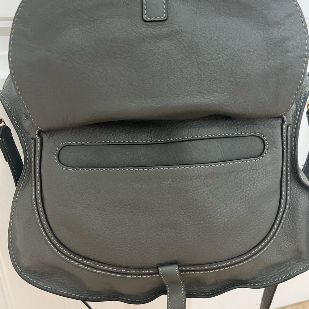Chloe “Marcie” satchel bag in grey. Beautiful bag, excellent used condition! - Picture 5 of 15